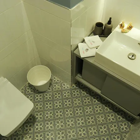 Apart-hotel Bird Nest 4*